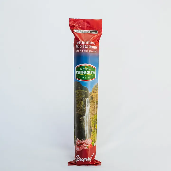 Salaminho tipo italiano com pimenta biquinho